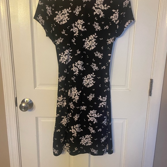 No Comment black and white dress. Size large. - Picture 3 of 3